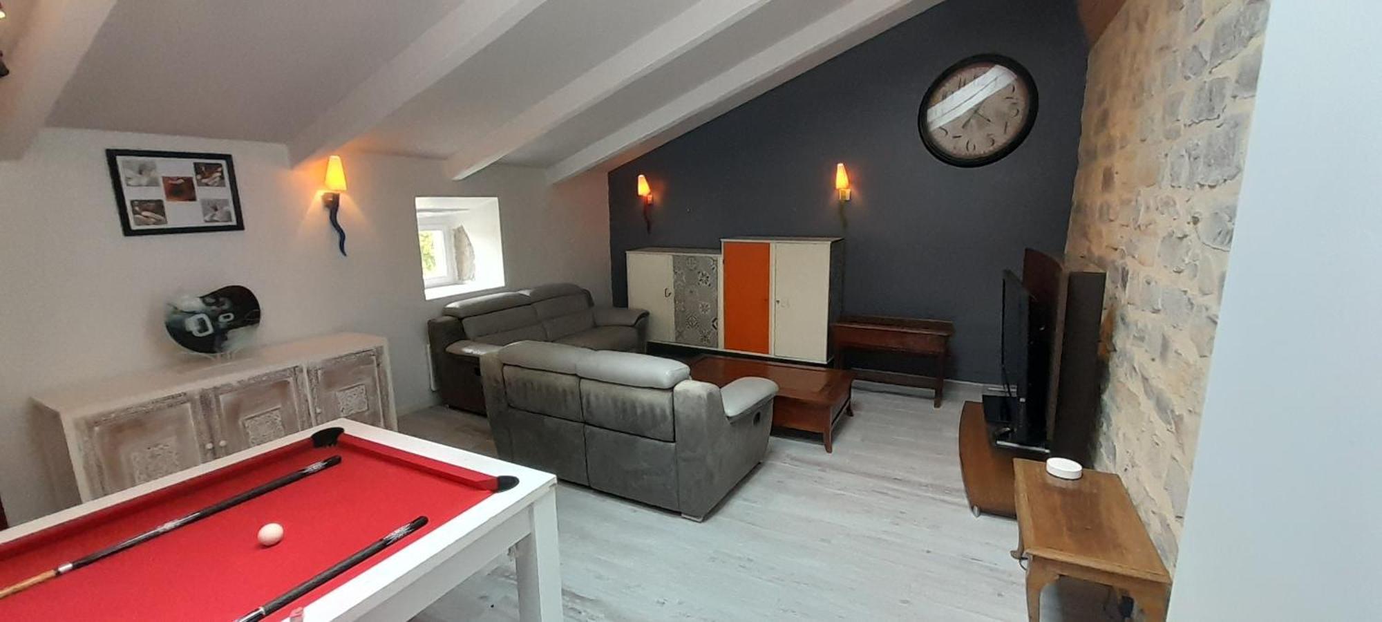 Le Mas De La Chadeniere Villeneuve-de-Berg Room photo